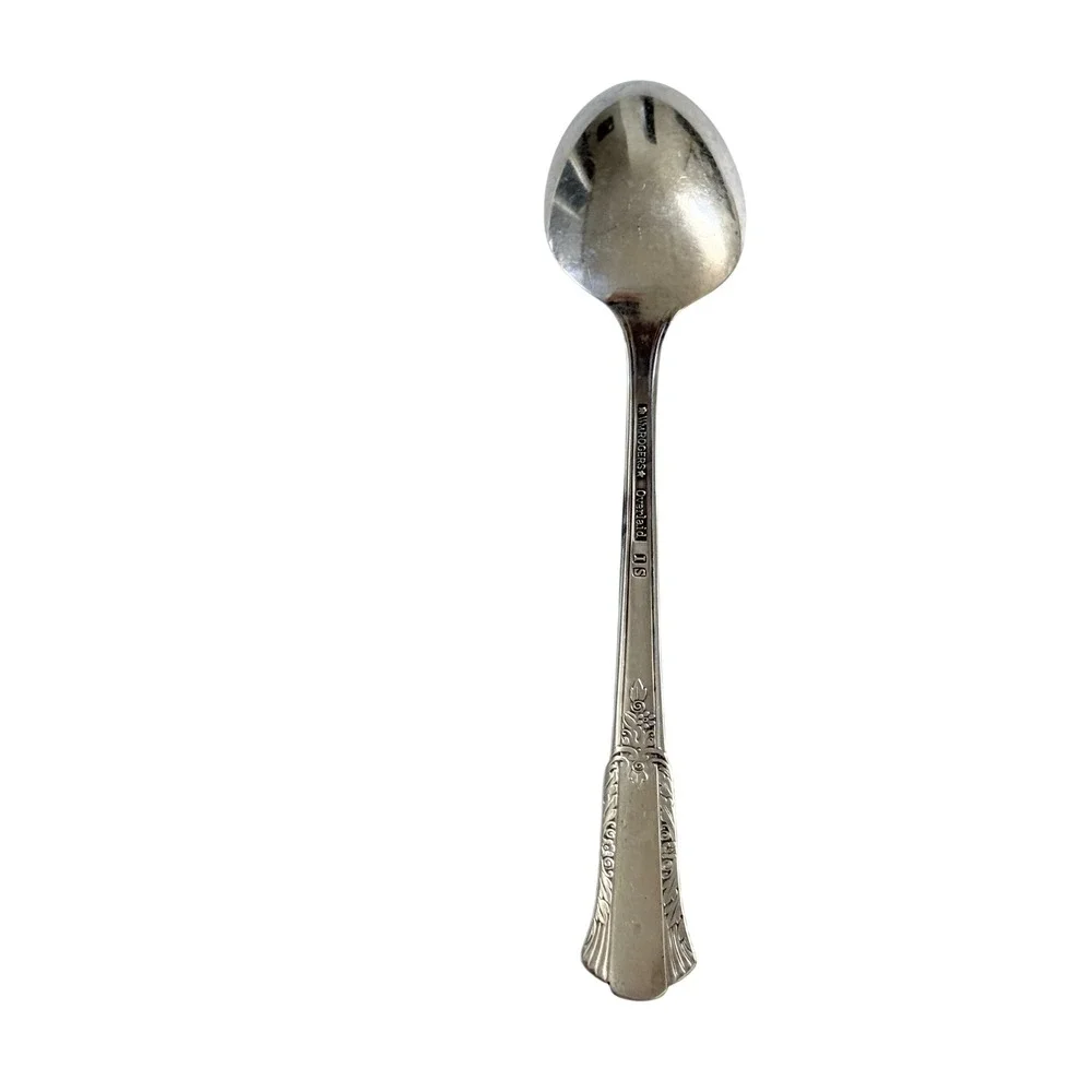 WM Rogers Treasure 1940 Overlaid IS Silverplate Dinner Spoon 8 3/4